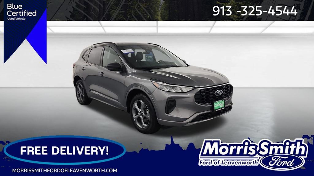 Used 2023 Ford Escape ST-Line w/ Tech Pack #1 AWD/4WD image 1