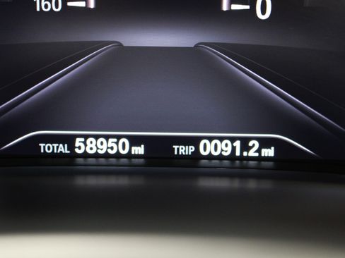 Used 2019 BMW 750i xDrive w/ M Sport Package AWD/4WD image 15