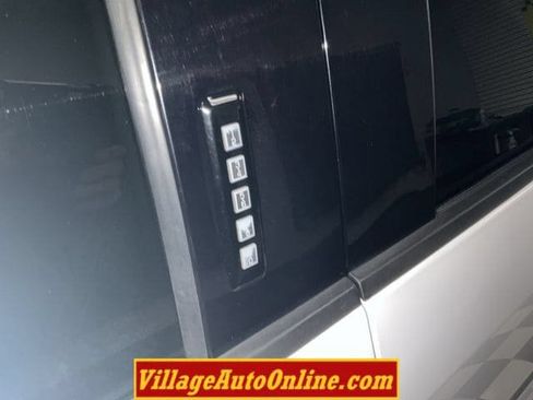 Used 2020 Ford F150 Lariat w/ Equipment Group 502A Luxury AWD/4WD image 27