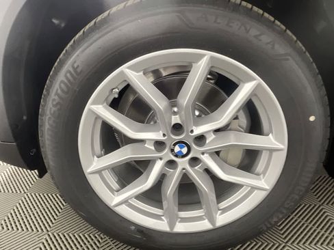 Used 2023 BMW X5 xDrive40i image 10