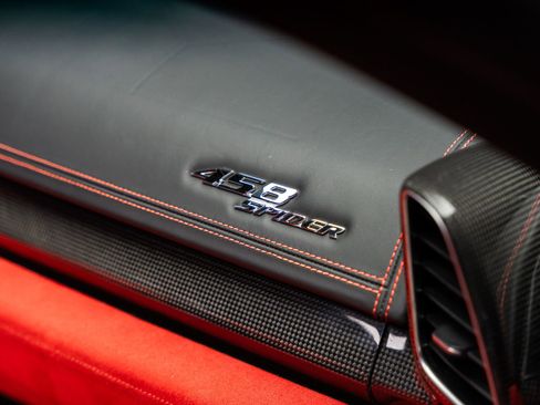 Used 2013 Ferrari 458 Spider RWD image 71