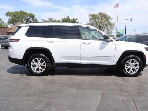 Used 2022 Jeep Grand Cherokee L Limited AWD/4WD image 6