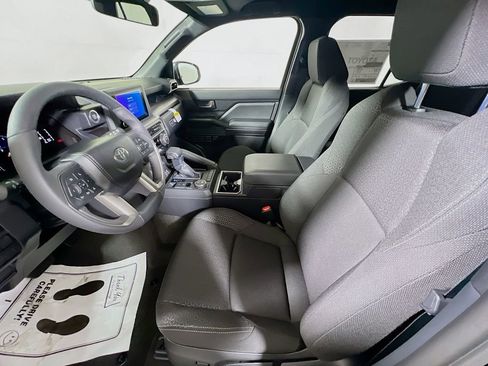 New 2026 Toyota 4Runner SR5 RWD image 17