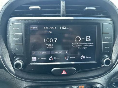 Used 2024 Kia Soul LX w/ Option Group 015 FWD image 25