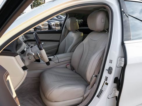 Used 2019 Mercedes-Benz S 560 4MATIC Sedan image 37