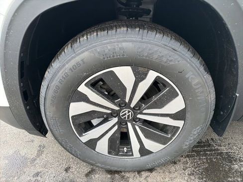 New 2026 Volkswagen Atlas SE AWD/4WD image 28