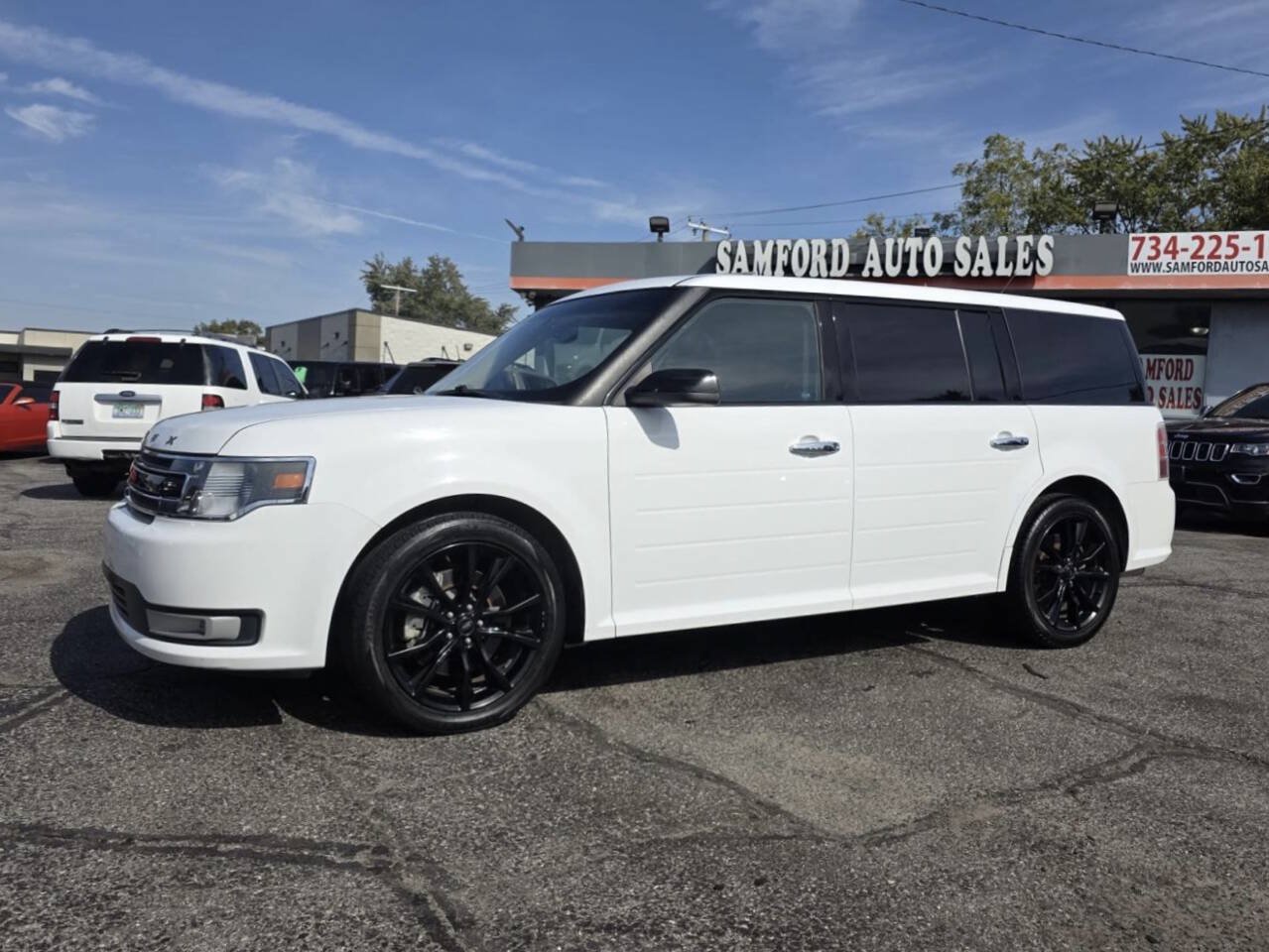 Used 2018 Ford Flex SEL w/ Equipment Group 202A FWD image 11