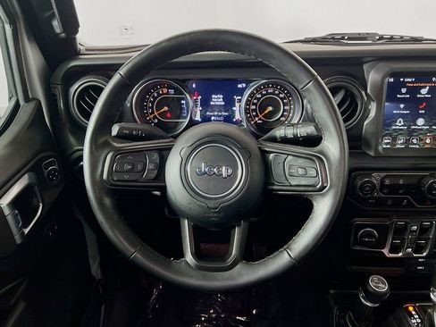 Used 2022 Jeep Wrangler Unlimited Sport AWD/4WD image 11