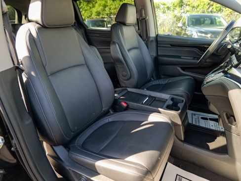 Used 2023 Honda Odyssey Touring image 35