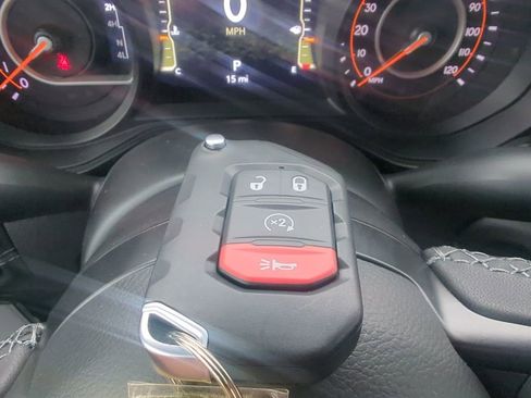 New 2025 Jeep Gladiator Mojave w/ Convenience Group image 26