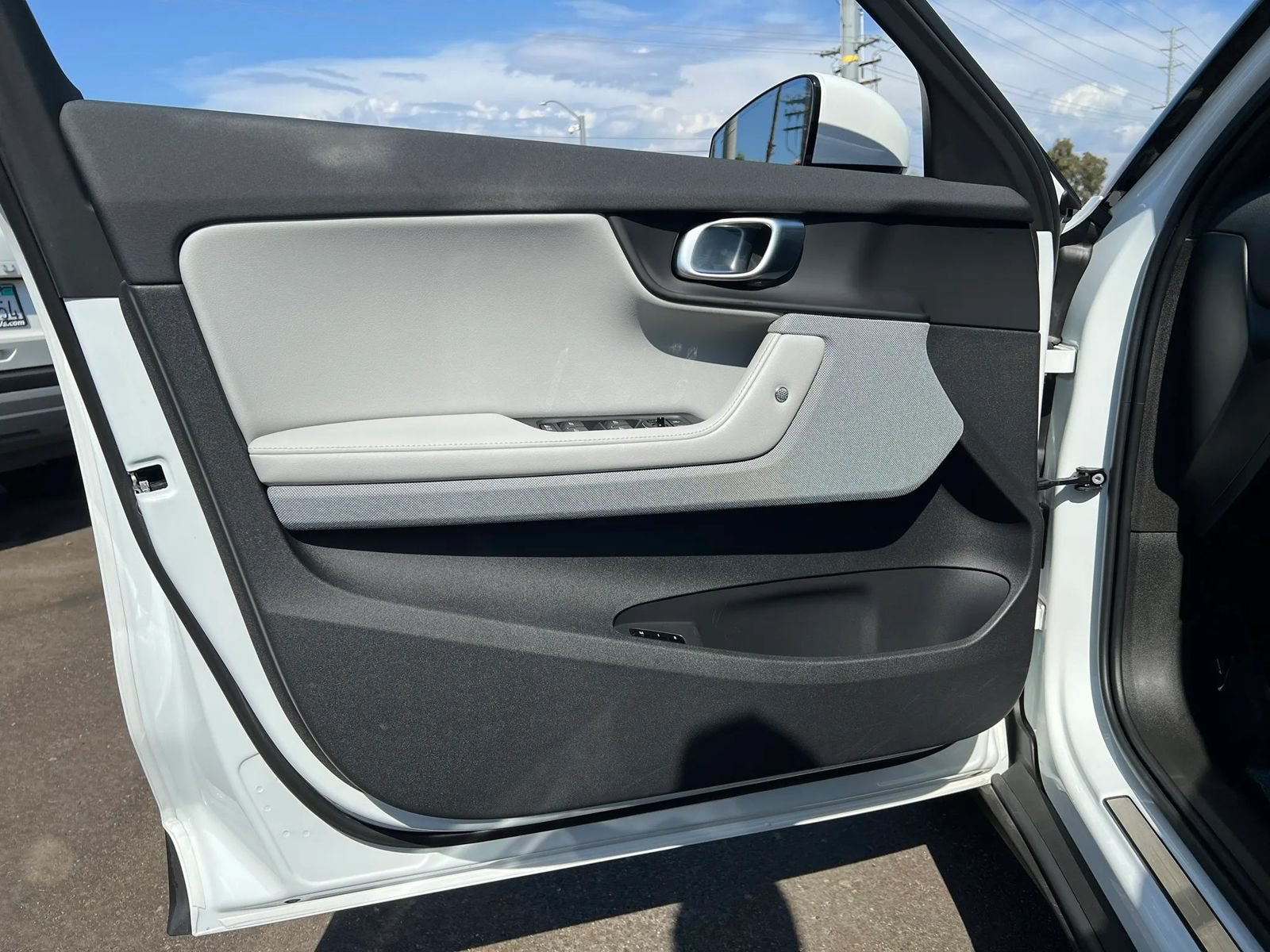Used 2024 Polestar Polestar 2 AWD/4WD image 9