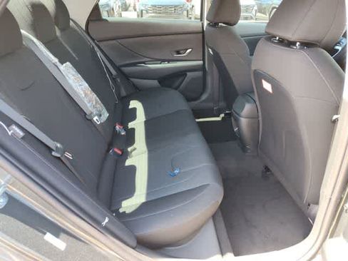New 2026 Hyundai Elantra SE w/ Cargo Package FWD image 17