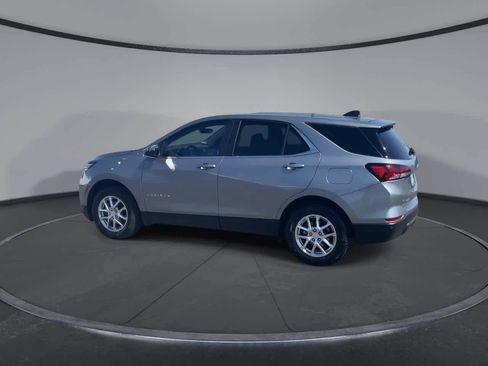Used 2024 Chevrolet Equinox LT AWD/4WD image 7
