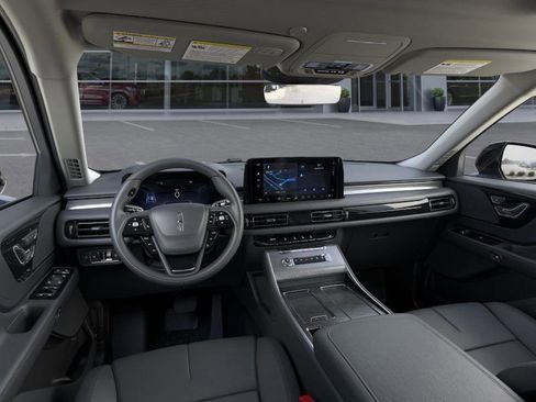 New 2025 Lincoln Aviator 2WD image 9