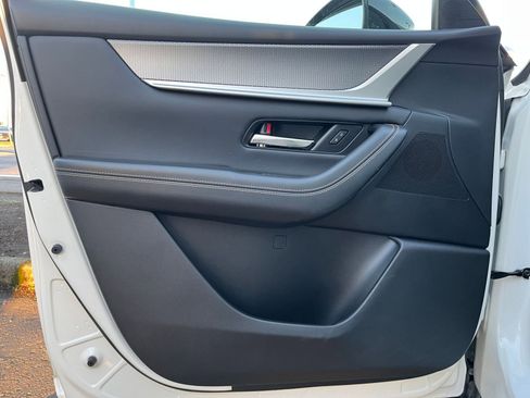 Used 2025 MAZDA CX-70 3.3 Turbo w/ Preferred Package image 22