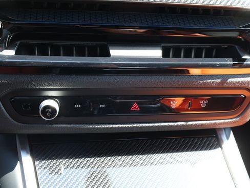 Used 2025 BMW M4 xDrive Competition w/ Executive Package AWD/4WD image 32