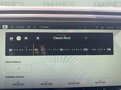 Used 2022 Rivian R1T Launch Edition image 20