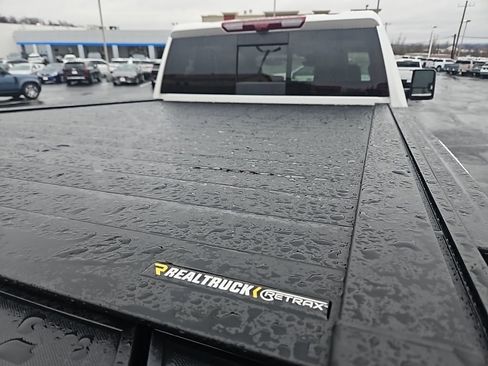 Used 2025 GMC Sierra 3500 Denali Ultimate image 11