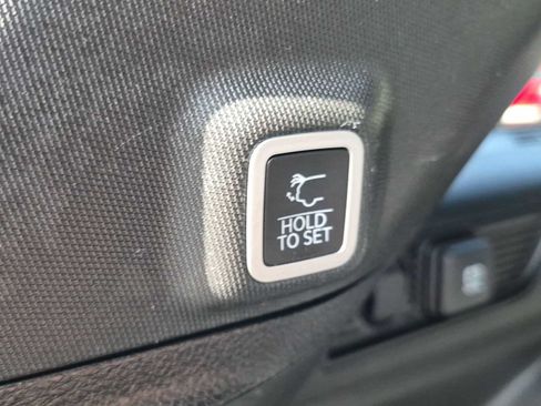 Used 2023 Jeep Grand Cherokee Altitude AWD/4WD image 35