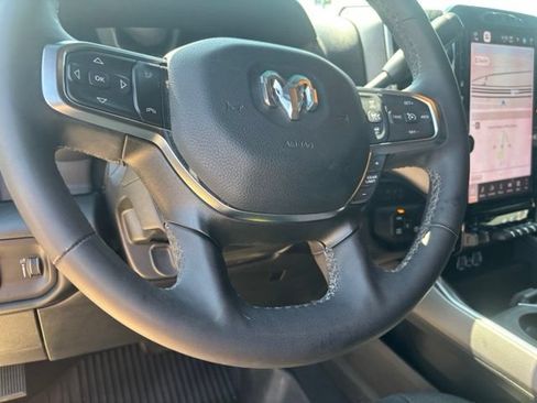 Used 2025 RAM 2500 Big Horn AWD/4WD image 20
