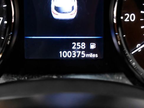 Used 2019 Nissan Rogue Sport SV w/ Technology Package FWD image 16