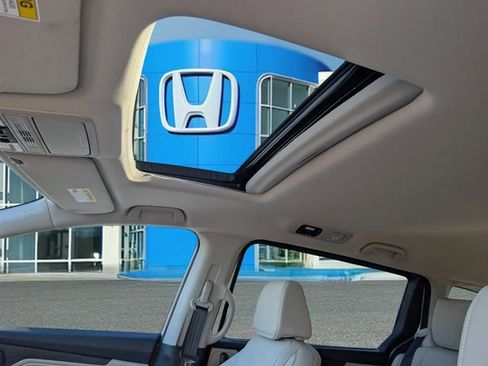 Used 2026 Honda Odyssey EX-L image 14