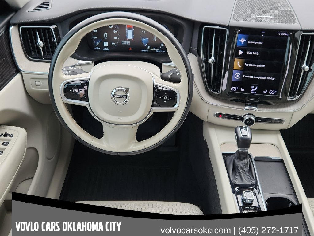 Used 2021 Volvo XC60 T5 Inscription w/ Advanced Package FWD image 22