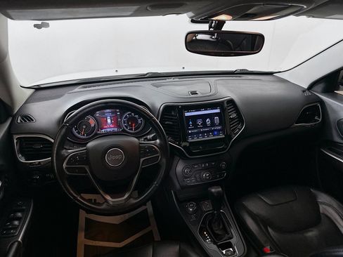 Used 2019 Jeep Cherokee Limited AWD/4WD image 24