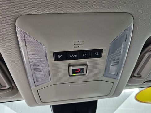 Used 2024 Toyota RAV4 XLE image 20