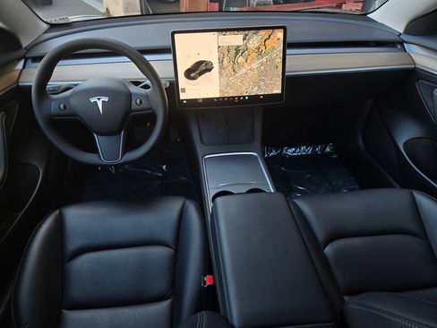 Used 2023 Tesla Model 3 Standard Range RWD image 15