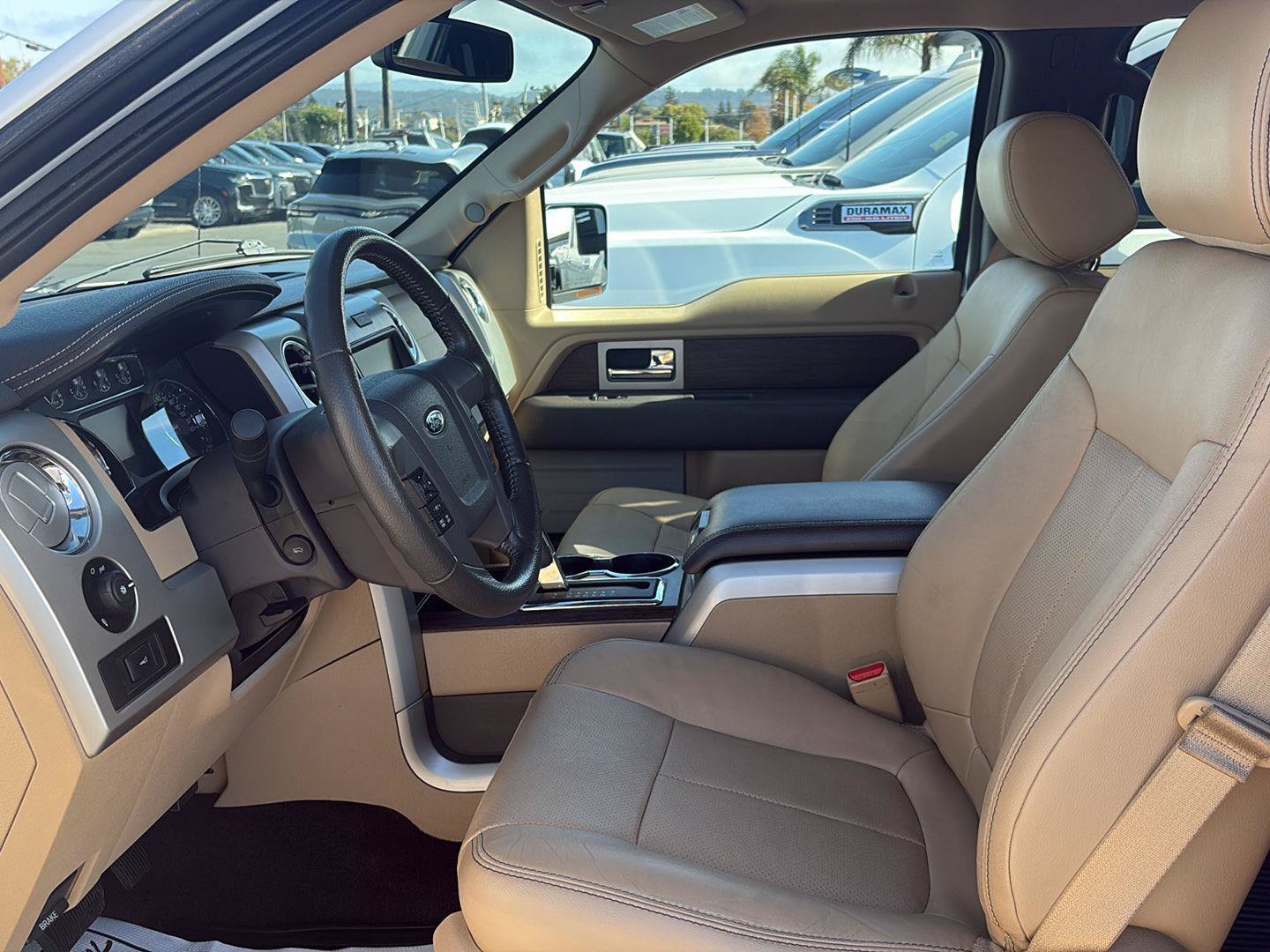 Used 2014 Ford F150 Lariat w/ Equipment Group 502A Luxury AWD/4WD image 25
