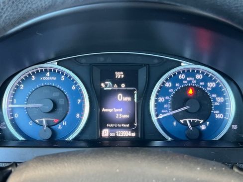 Used 2016 Toyota Camry LE FWD image 25