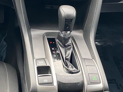 Used 2018 Honda Civic LX image 10