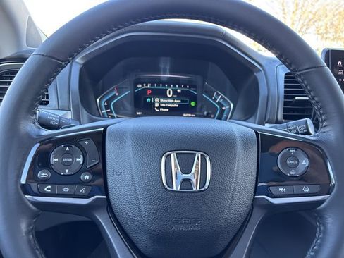 Used 2023 Honda Odyssey Touring image 33