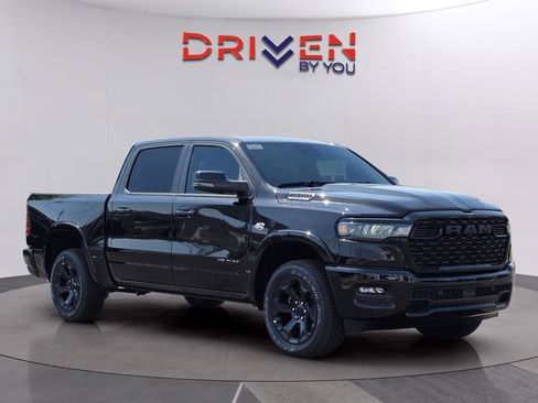 New 2026 RAM 1500 Big Horn AWD/4WD image 7