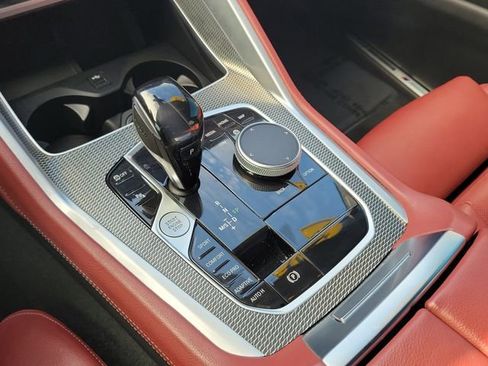 Used 2021 BMW X6 sDrive40i w/ M Sport Package image 33