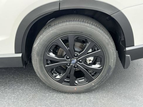 Used 2023 Subaru Forester Sport image 5