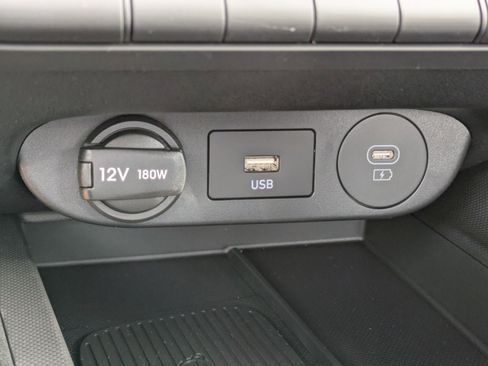 New 2026 Hyundai Elantra Sport image 25