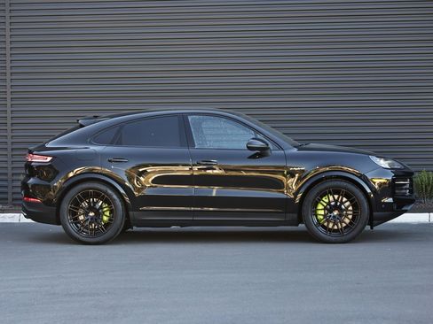 New 2026 Porsche Cayenne S image 8