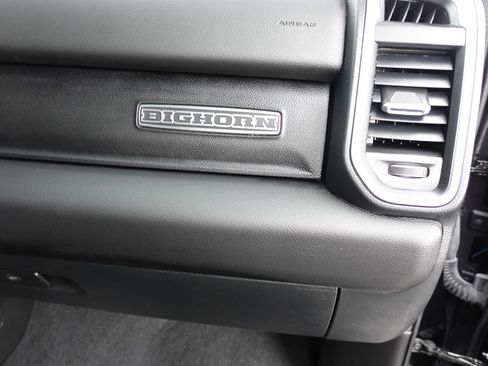 Used 2025 RAM 1500 Big Horn AWD/4WD image 38