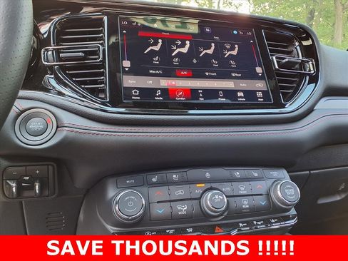 New 2025 Dodge Durango GT image 12