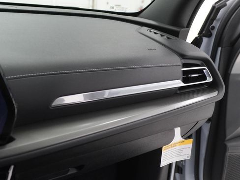 New 2026 Chevrolet Traverse LT FWD image 22