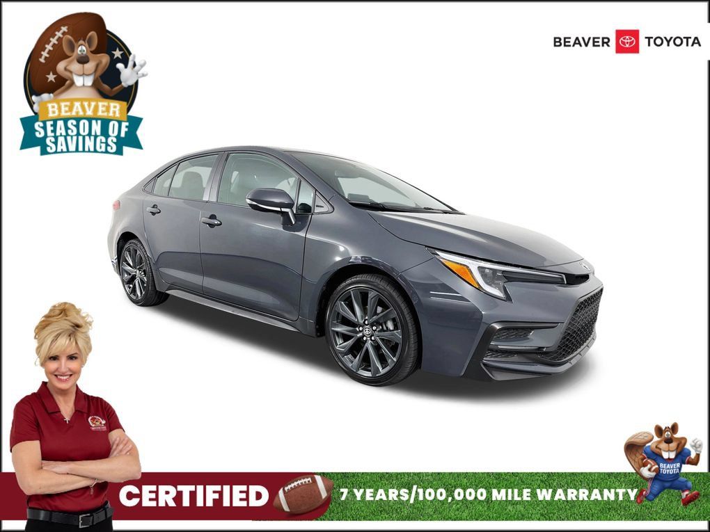 Used 2025 Toyota Corolla XSE FWD image 1