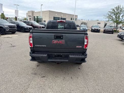 Used 2016 GMC Canyon SLE w/ All Terrain Package AWD/4WD image 6
