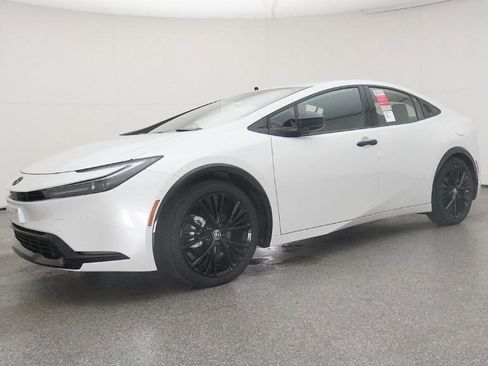 New 2026 Toyota Prius Plug-In Hybrid image 6