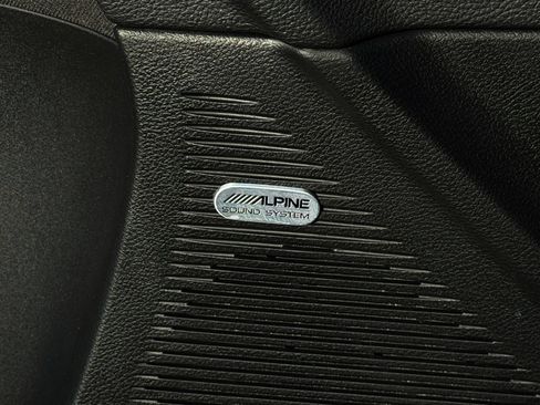 Used 2022 Dodge Challenger R/T w/ Shaker Package RWD image 26