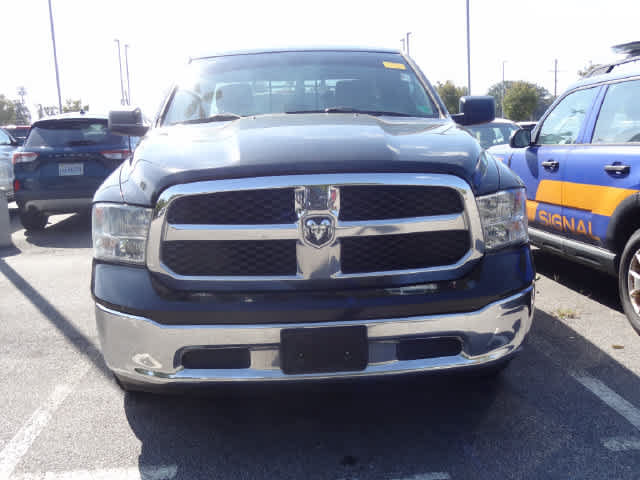 Used 2017 RAM 1500 Classic SLT AWD/4WD image 2