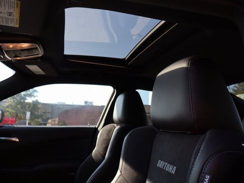 Used 2023 Dodge Charger Daytona Scat Pack w/ Daytona Edition Group image 30