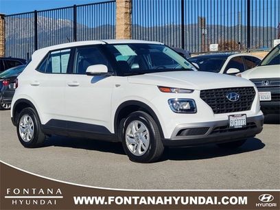 Certified 2025 Hyundai Venue SE