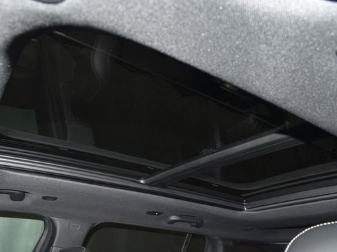 New 2025 Jeep Grand Cherokee Limited image 12